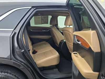 2017 Cadillac XT5 Platinum AWD