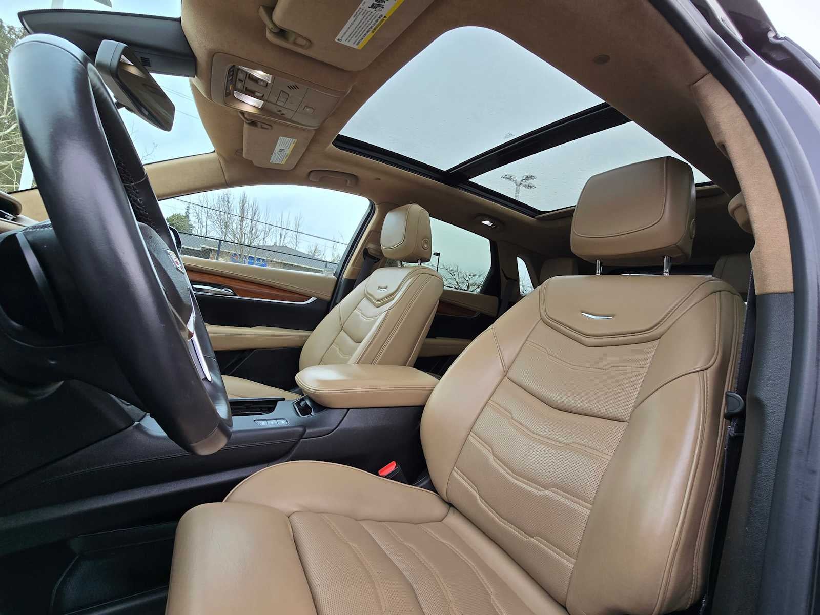 2017 Cadillac XT5 Platinum AWD