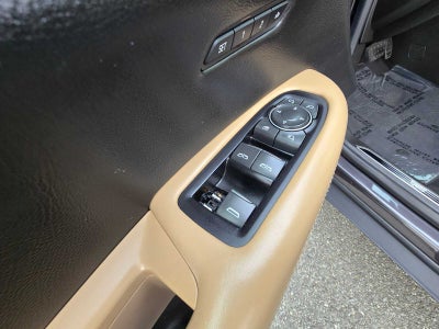 2017 Cadillac XT5 Platinum AWD