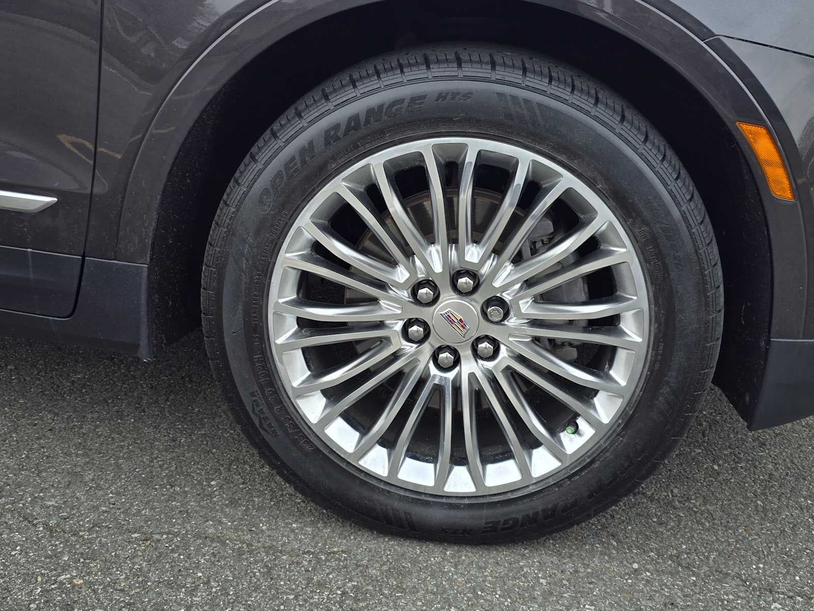 2017 Cadillac XT5 Platinum AWD