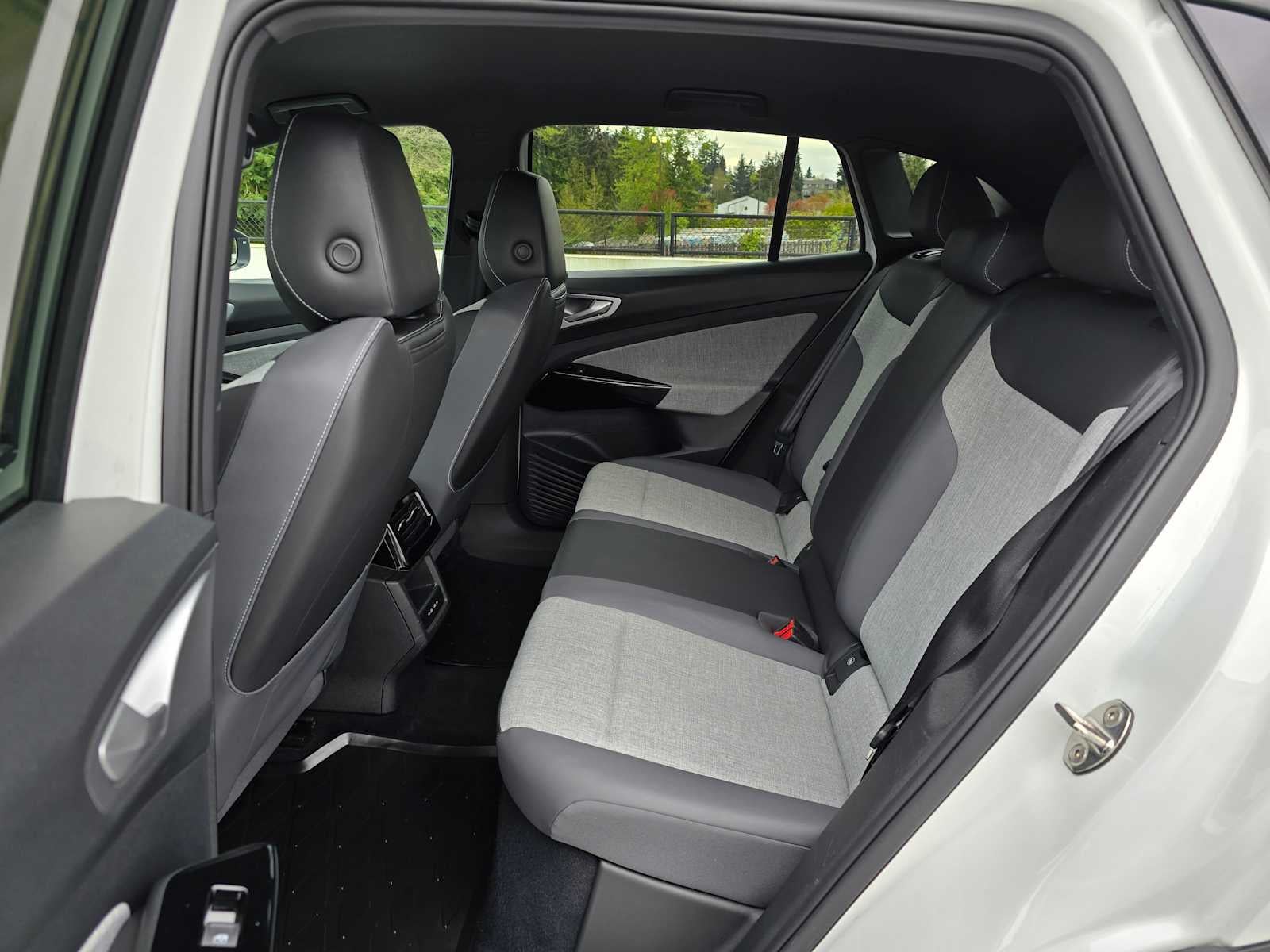 2024 Volkswagen ID.4 Standard