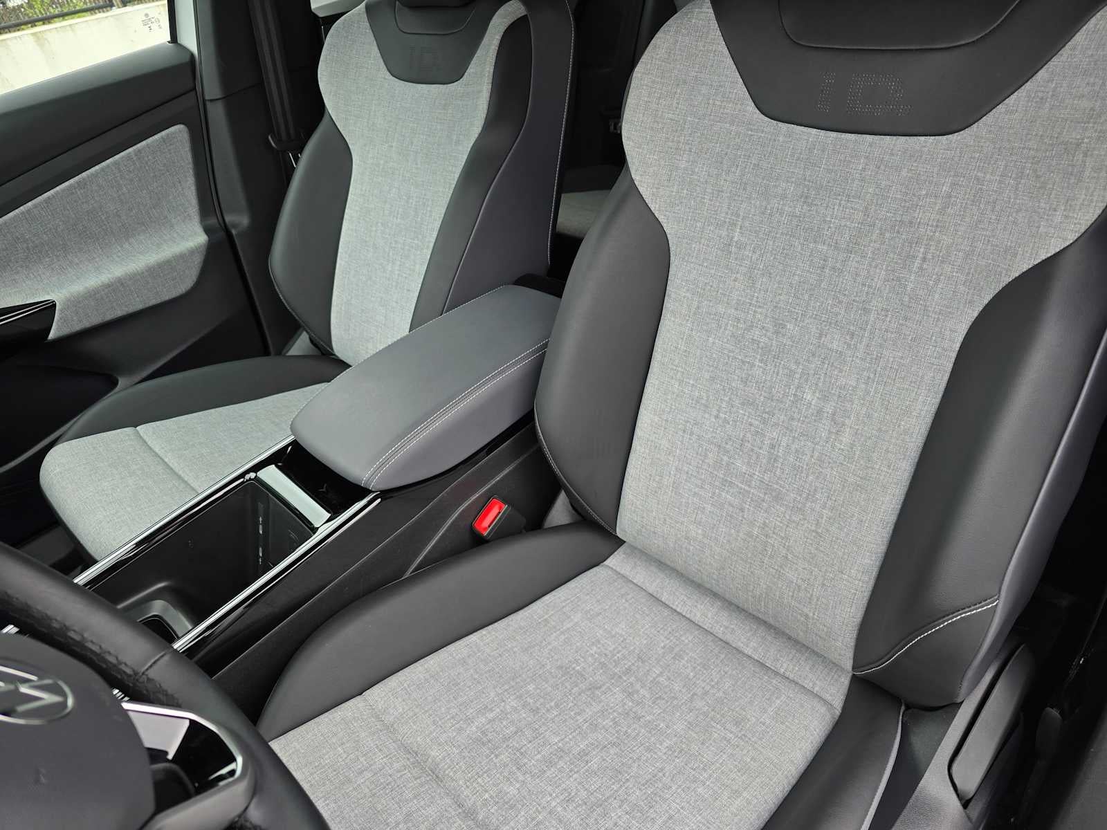 2024 Volkswagen ID.4 Standard