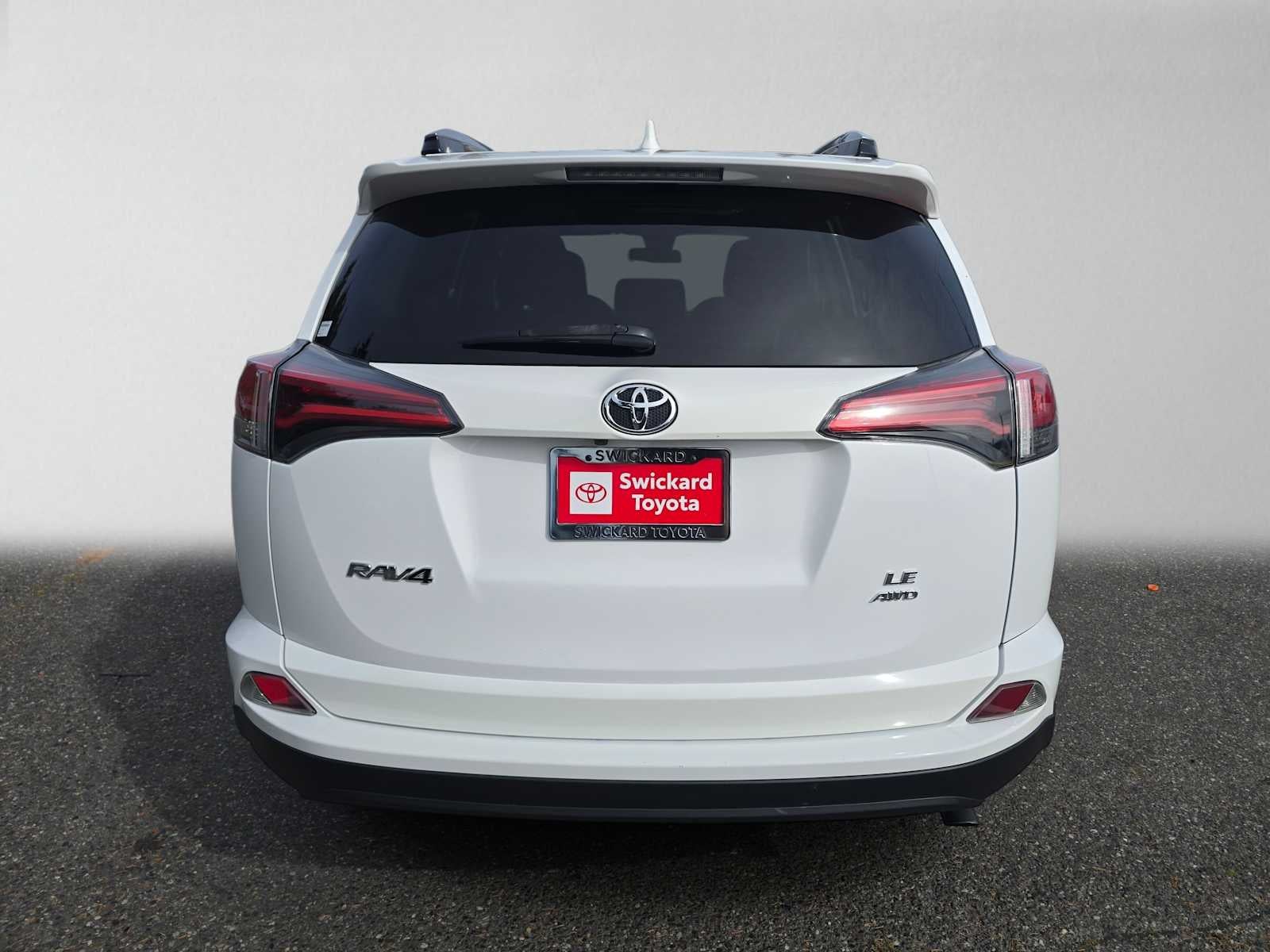 2017 Toyota RAV4 LE