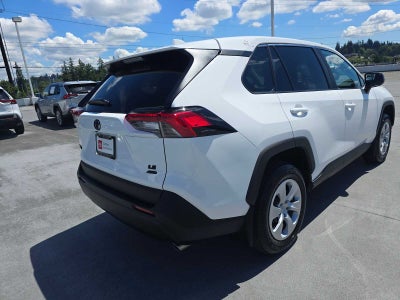 2025 Toyota RAV4 LE