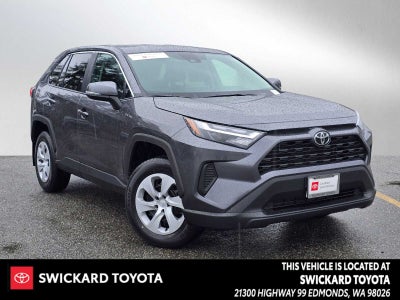 2025 Toyota RAV4 LE