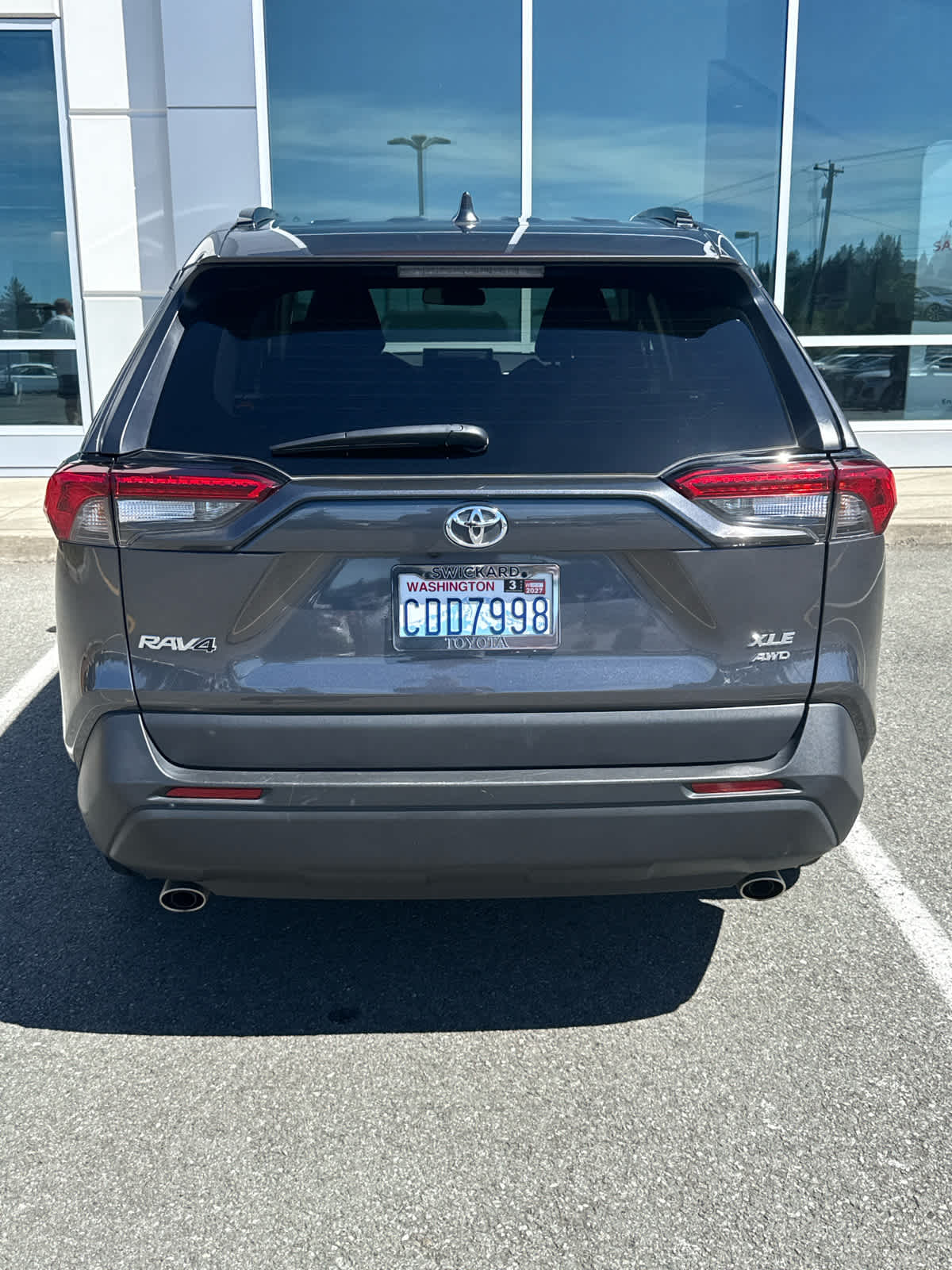2022 Toyota RAV4 XLE