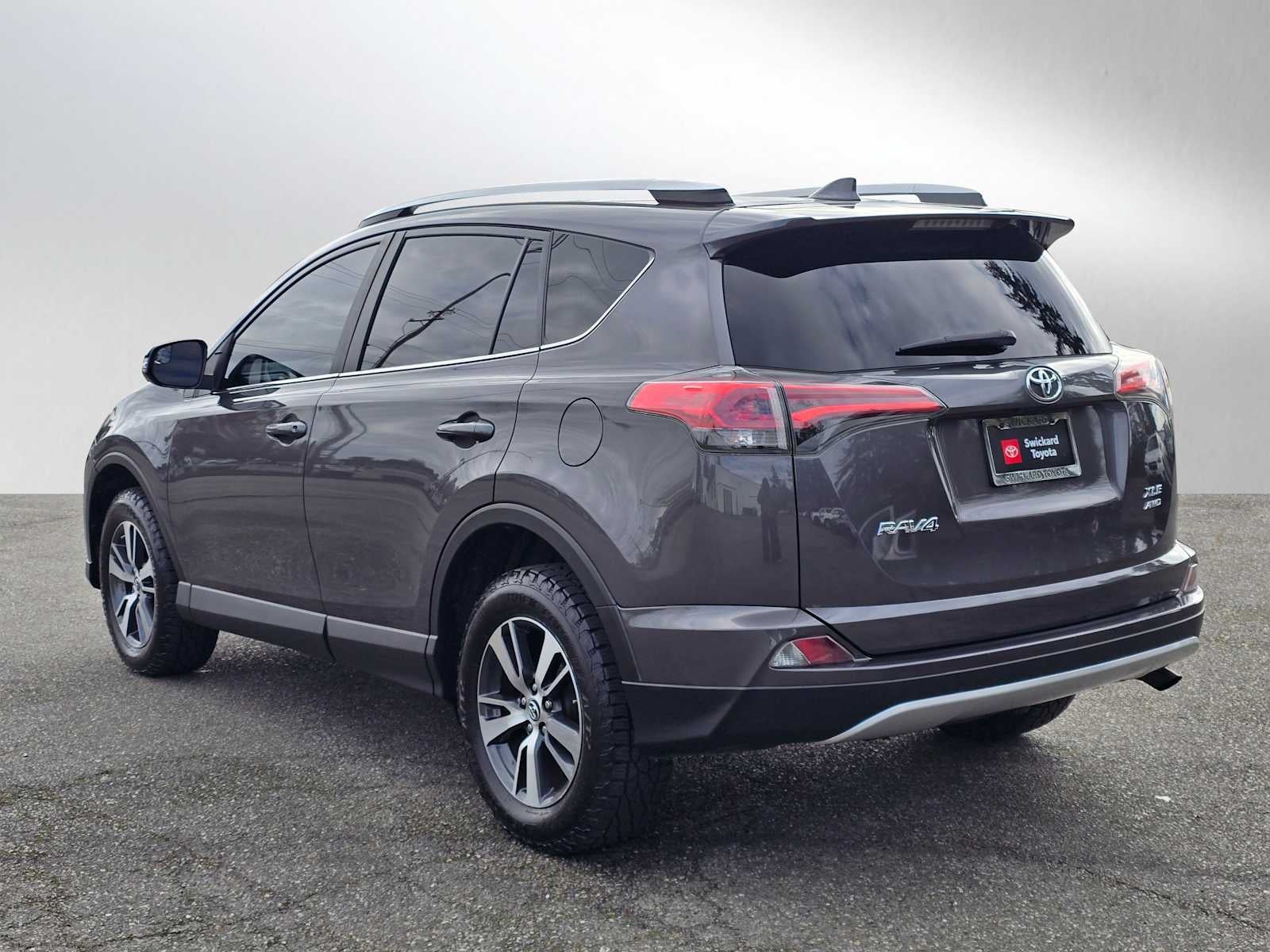 2016 Toyota RAV4 XLE