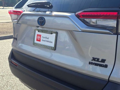 2022 Toyota RAV4 Hybrid XLE