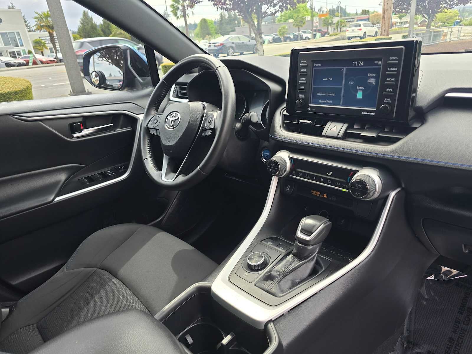 2022 Toyota RAV4 Hybrid SE