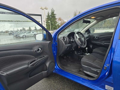 2017 Nissan Versa Sedan SV