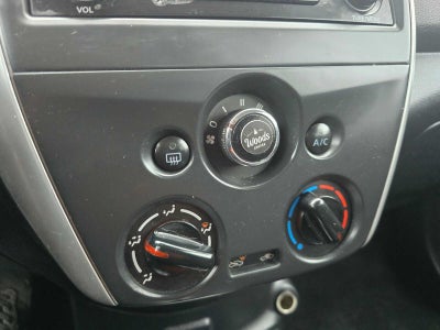 2017 Nissan Versa Sedan SV