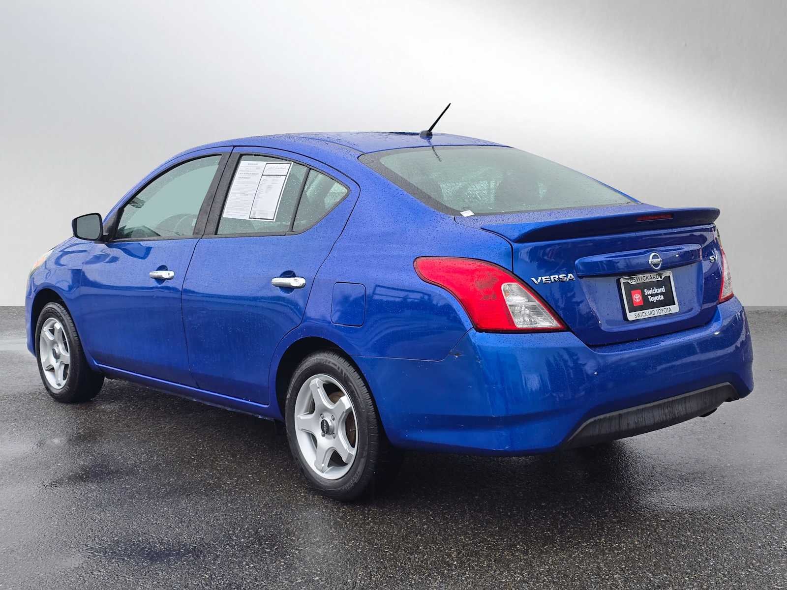 2017 Nissan Versa Sedan SV