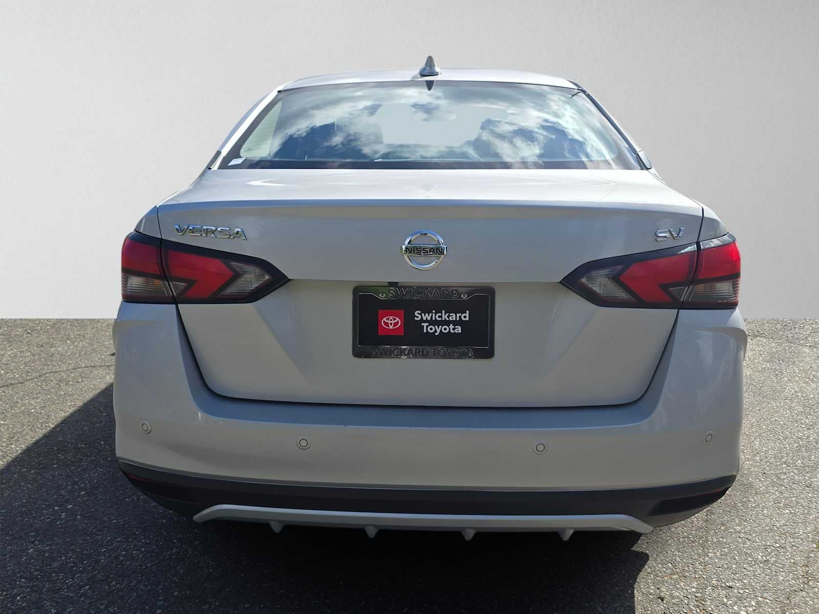 2022 Nissan Versa SV