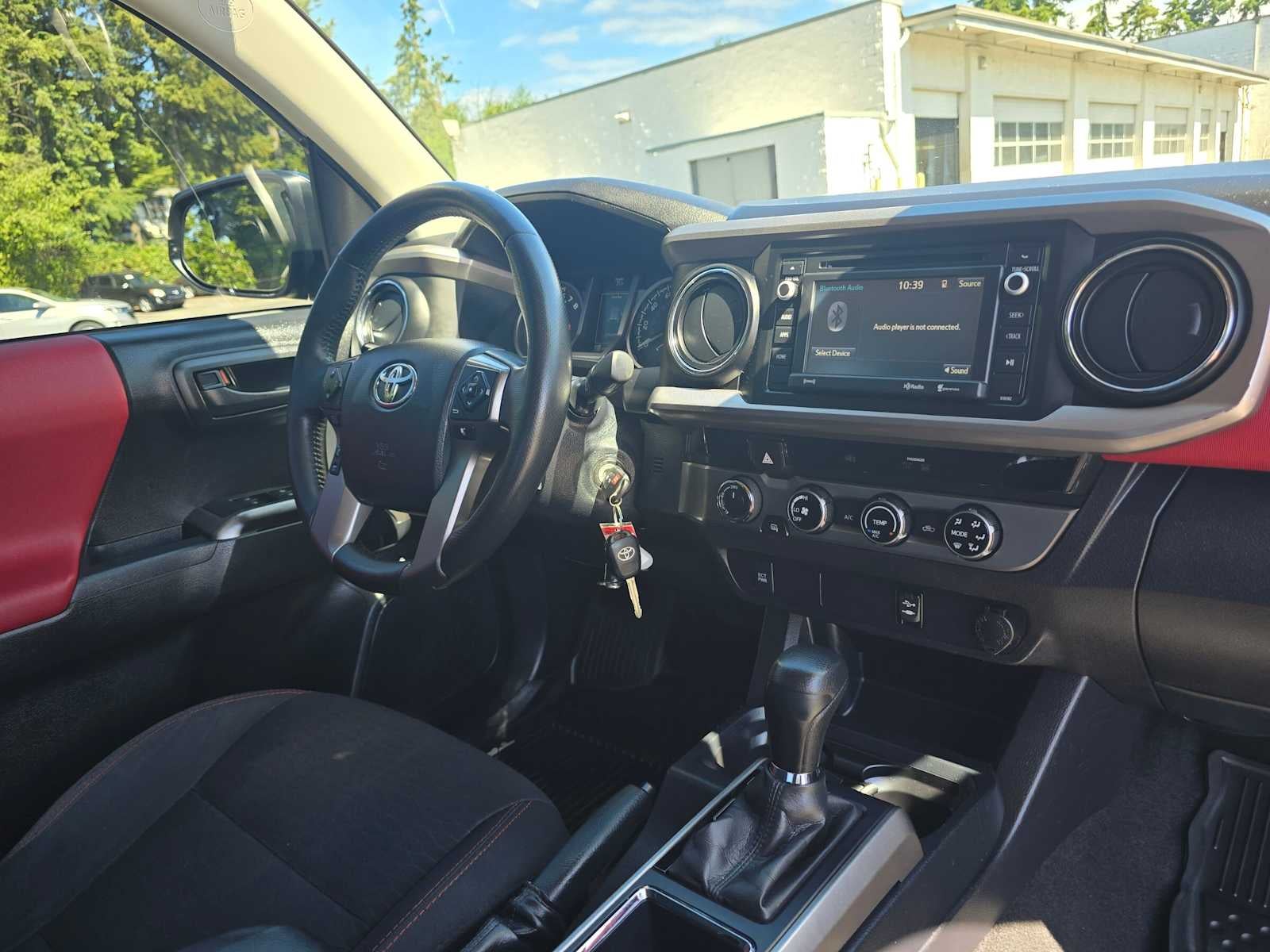 2017 Toyota Tacoma SR5
