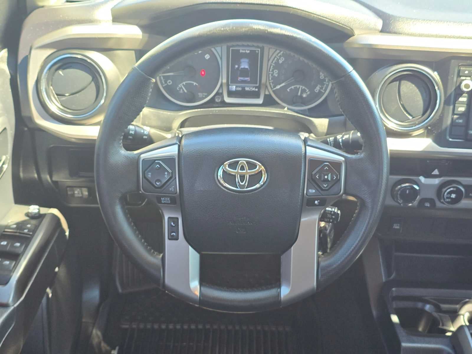 2017 Toyota Tacoma SR5