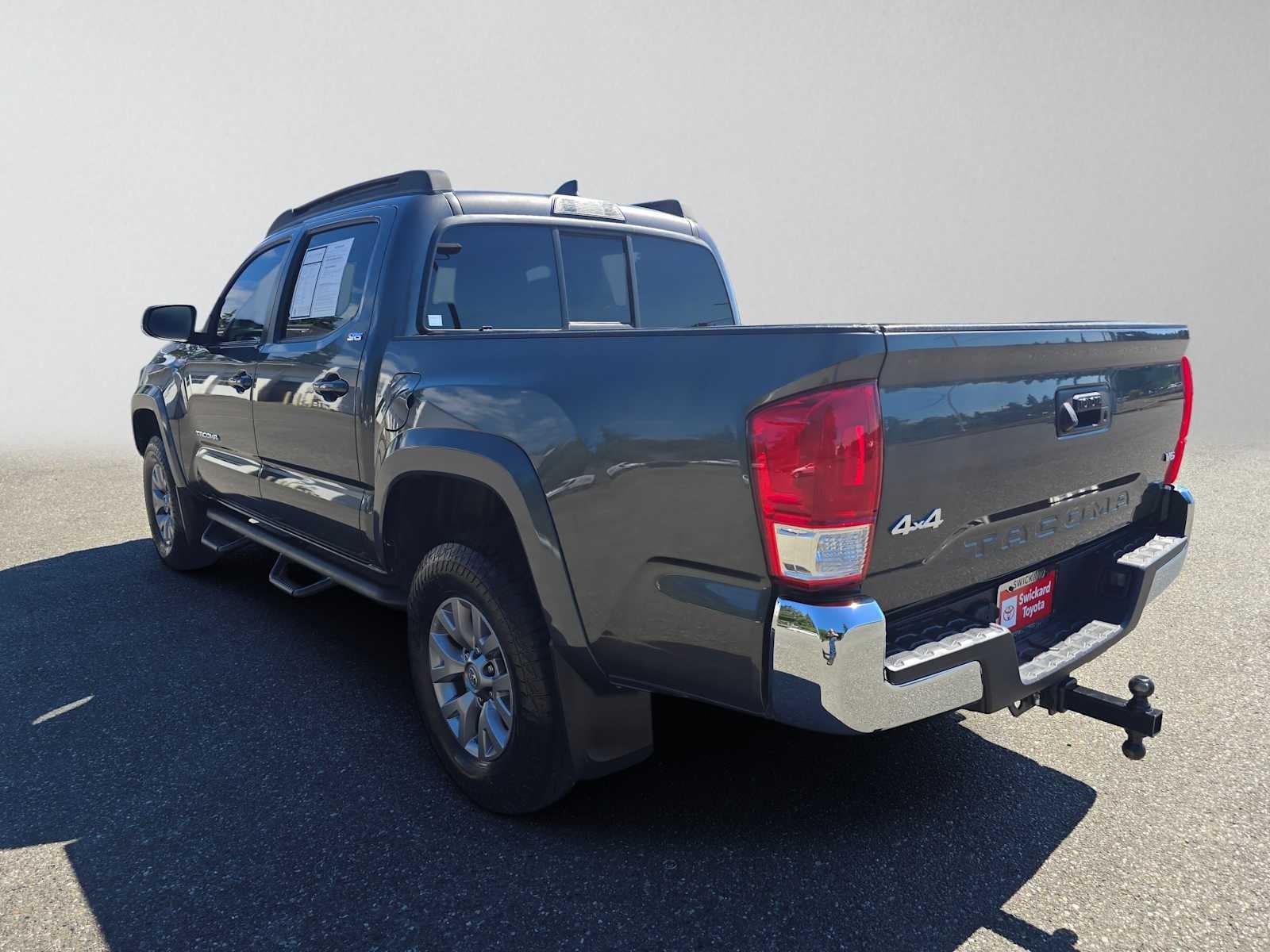 2017 Toyota Tacoma SR5