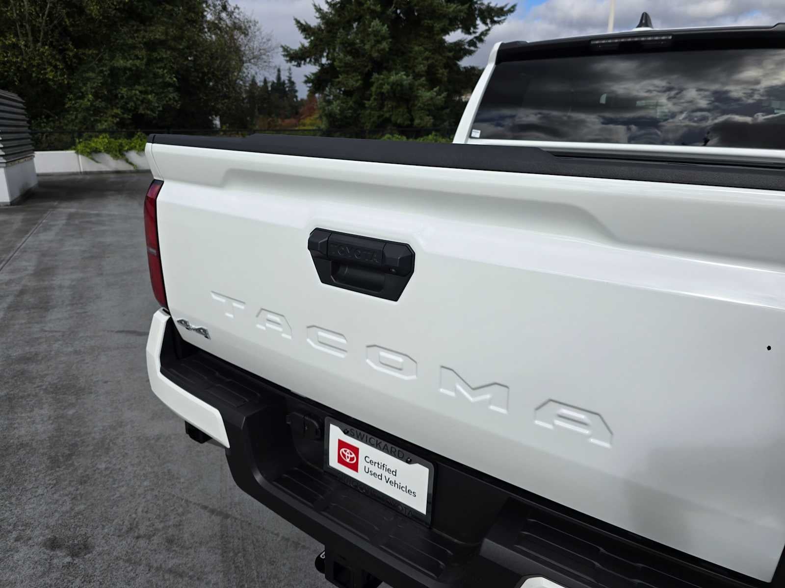 2025 Toyota Tacoma SR5