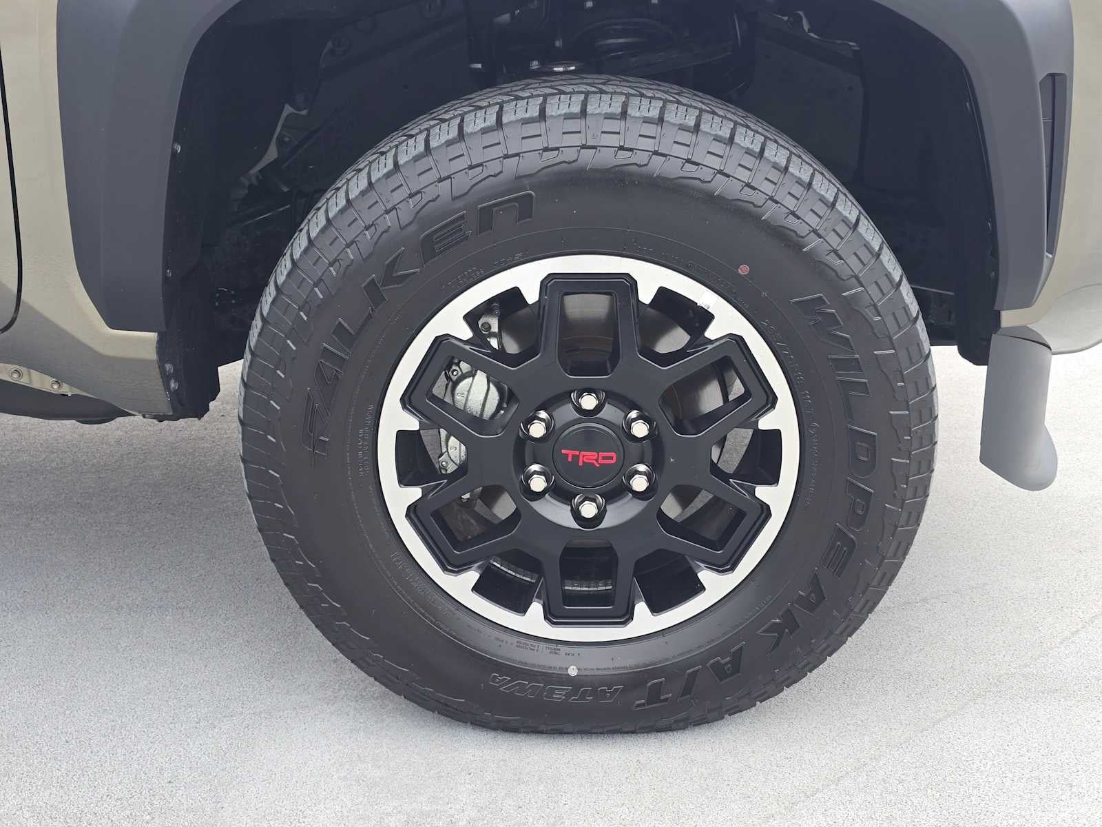 2025 Toyota Tacoma TRD Off Road Hybrid