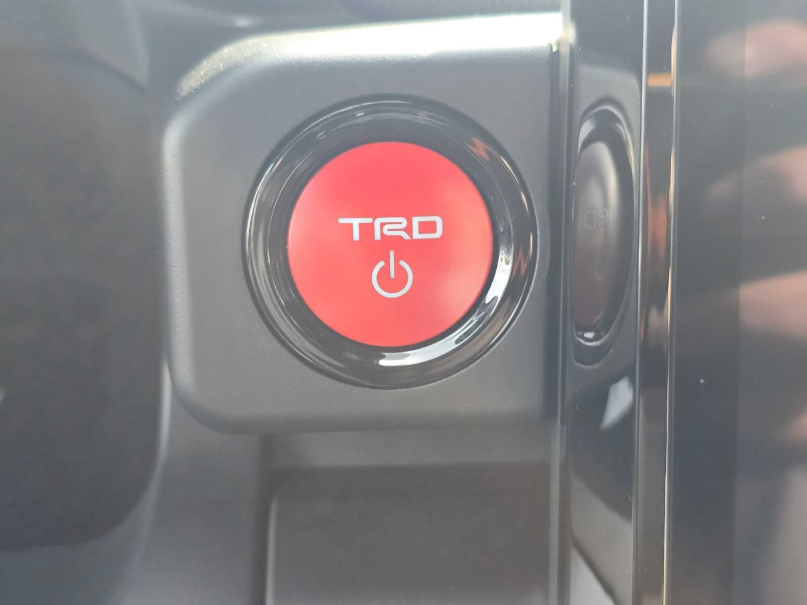 2025 Toyota Tacoma TRD Sport Hybrid