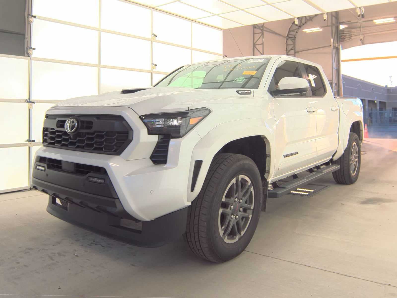 2024 Toyota Tacoma TRD Sport Hybrid