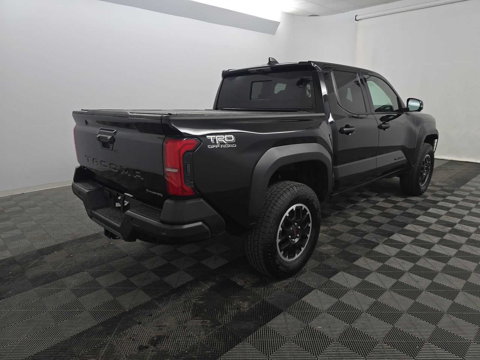2025 Toyota Tacoma TRD Off Road Hybrid