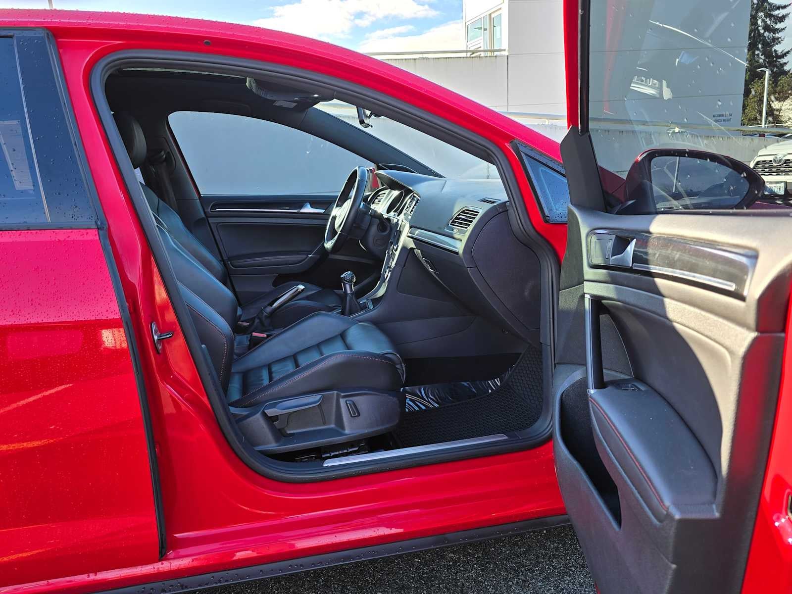 2016 Volkswagen Golf GTI SE w/Performance Pkg