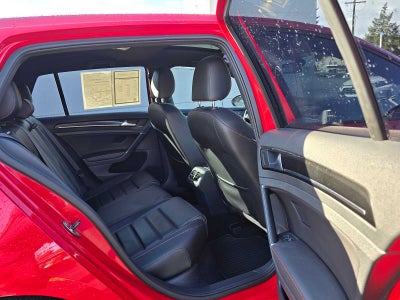 2016 Volkswagen Golf GTI SE w/Performance Pkg