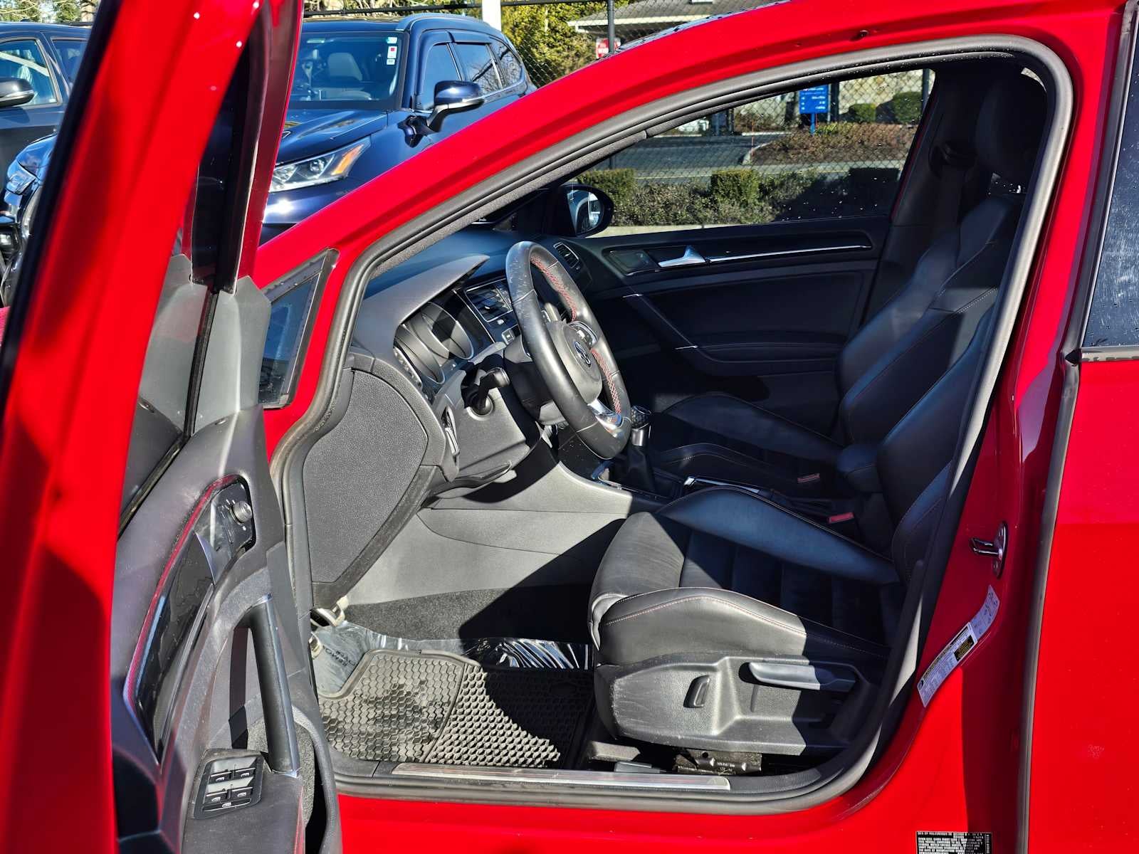 2016 Volkswagen Golf GTI SE w/Performance Pkg