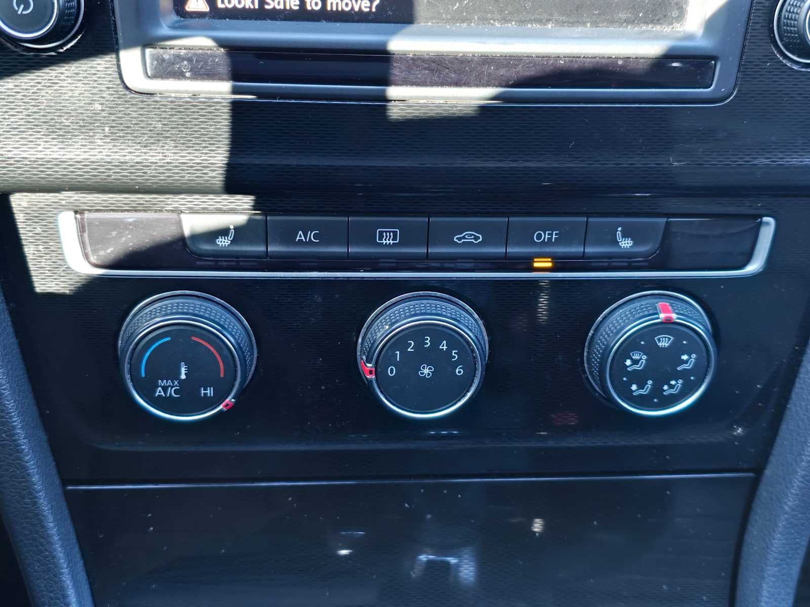 2016 Volkswagen Golf GTI SE w/Performance Pkg