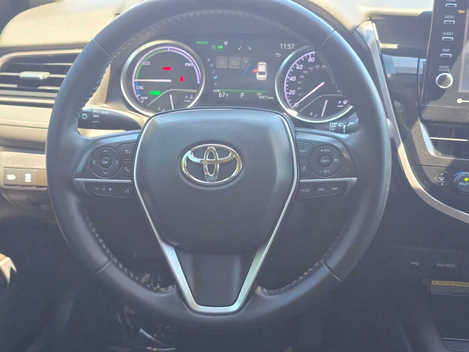 2021 Toyota Camry Hybrid XLE