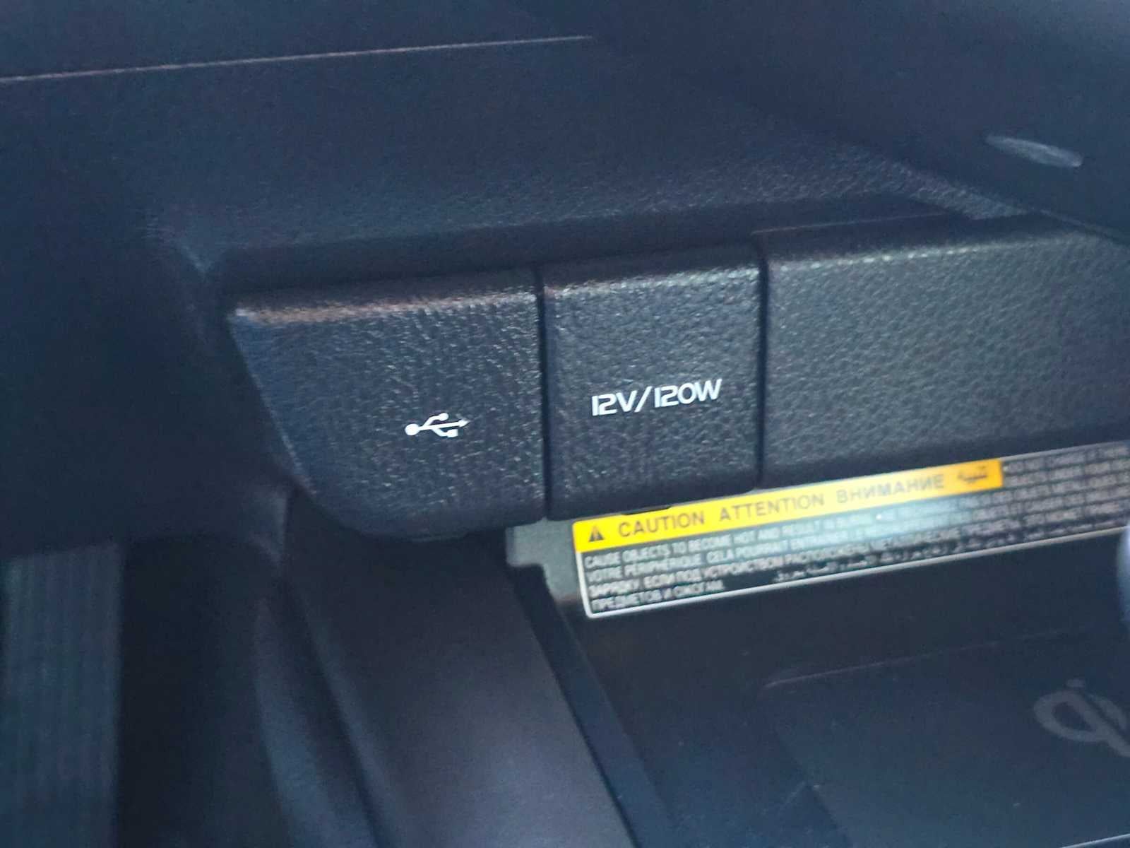 2021 Toyota Camry Hybrid XLE