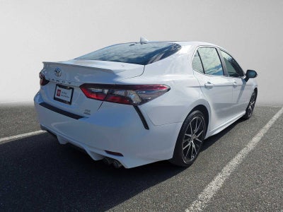2024 Toyota Camry SE