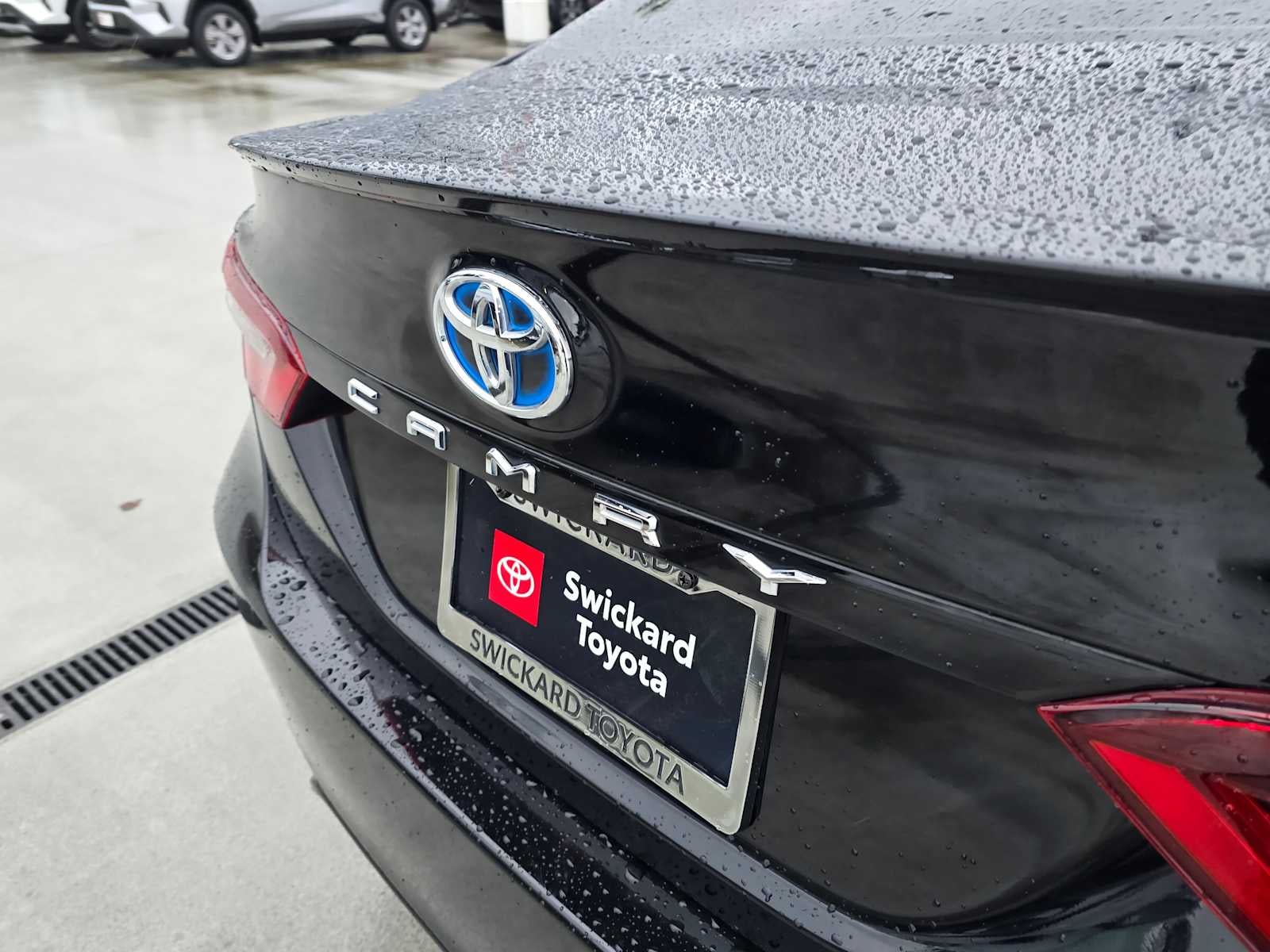 2023 Toyota Camry Hybrid SE