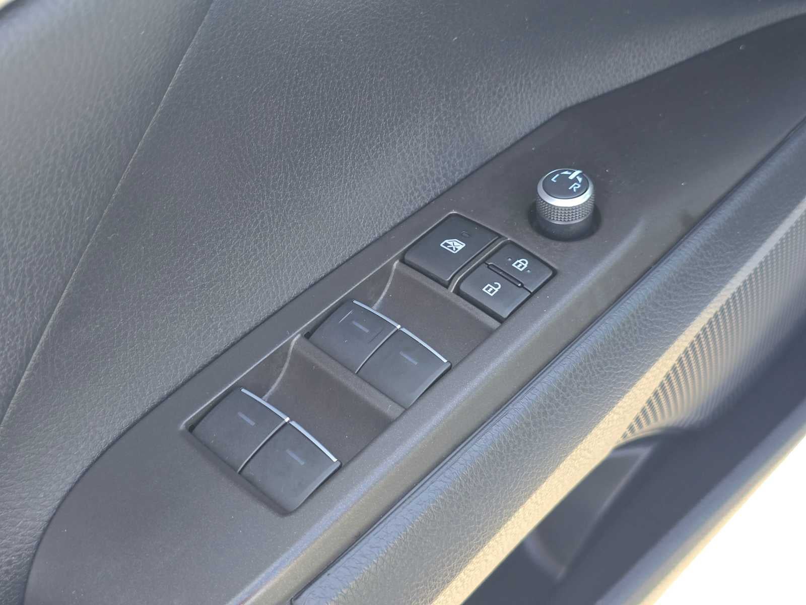 2023 Toyota Camry Hybrid XSE