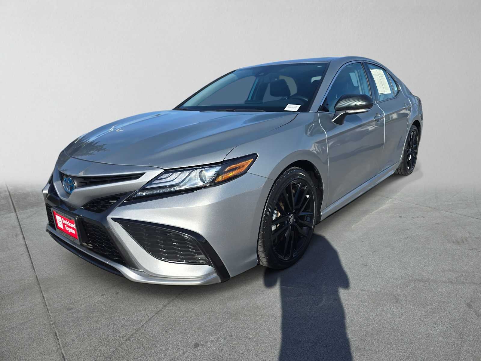 2023 Toyota Camry Hybrid XSE