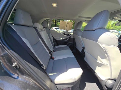 2025 Toyota RAV4 Hybrid XLE Premium