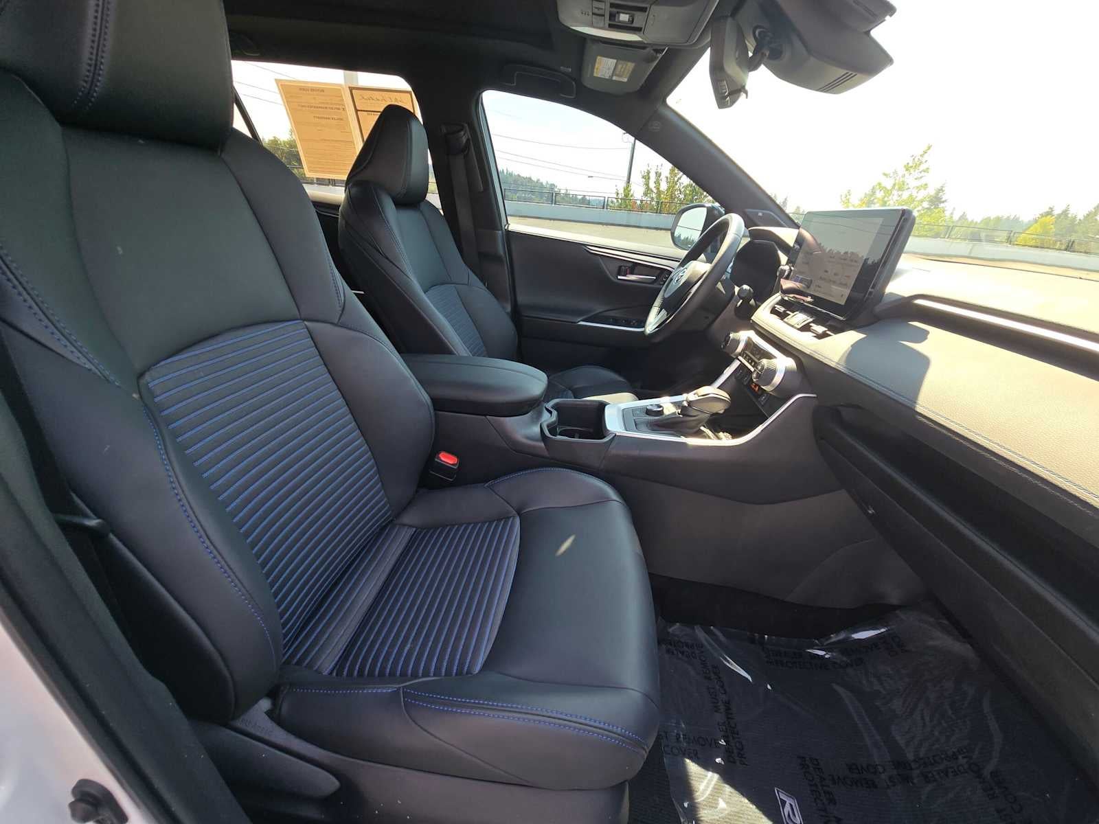 2025 Toyota RAV4 Hybrid XSE