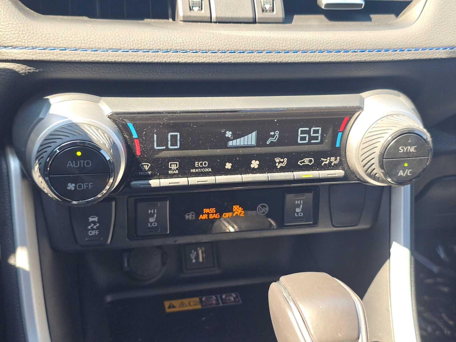 2025 Toyota RAV4 Hybrid XSE