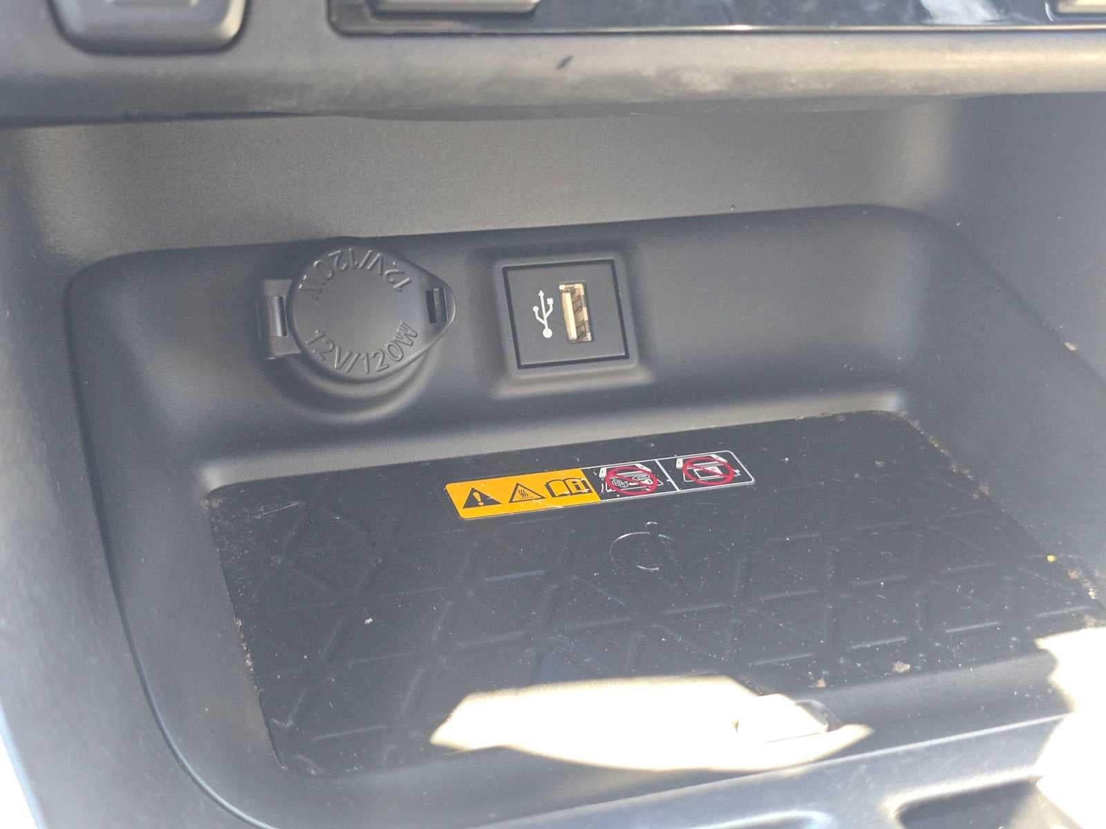 2025 Toyota RAV4 Hybrid XSE
