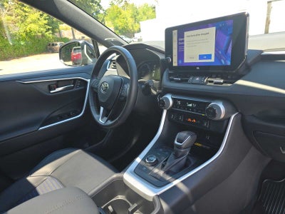 2025 Toyota RAV4 Hybrid XSE