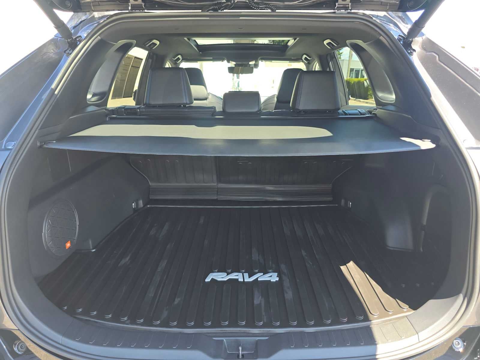2025 Toyota RAV4 Hybrid XSE