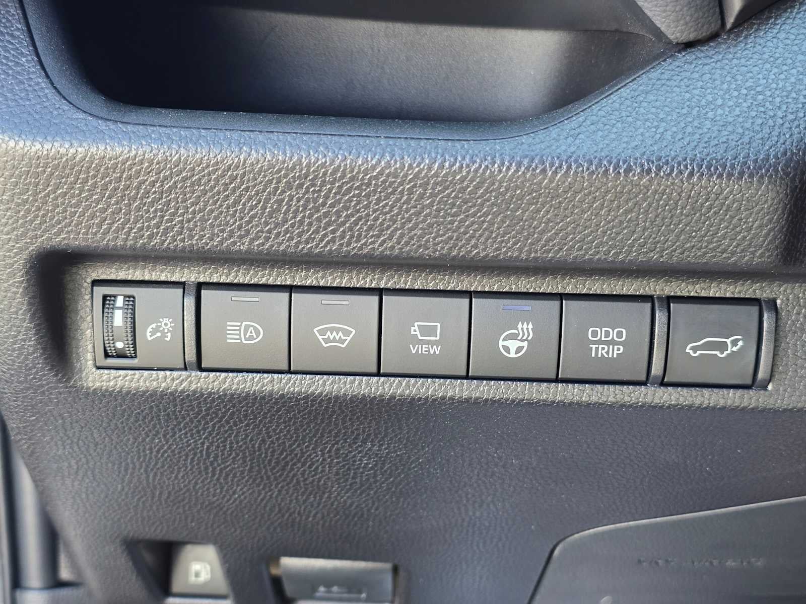2025 Toyota RAV4 Hybrid XSE