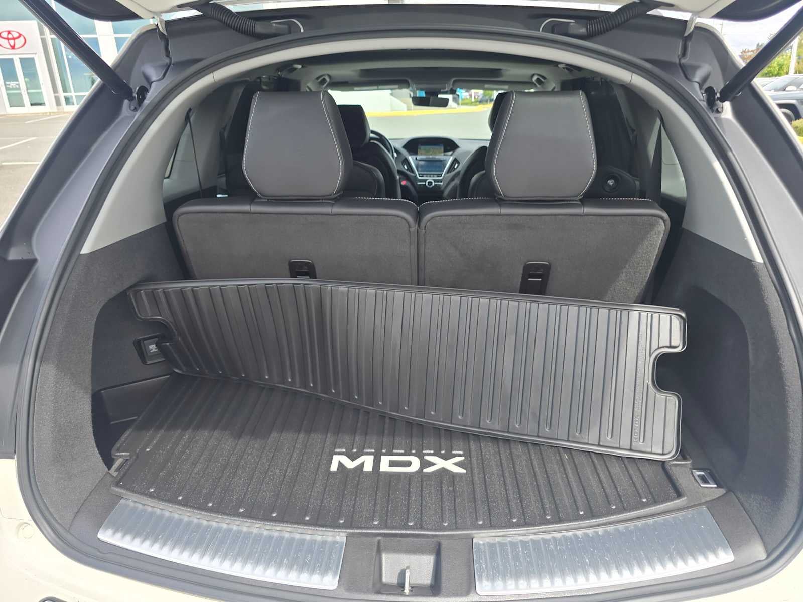 2019 Acura MDX w/Advance Pkg