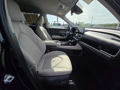 2024 Toyota Grand Highlander XLE