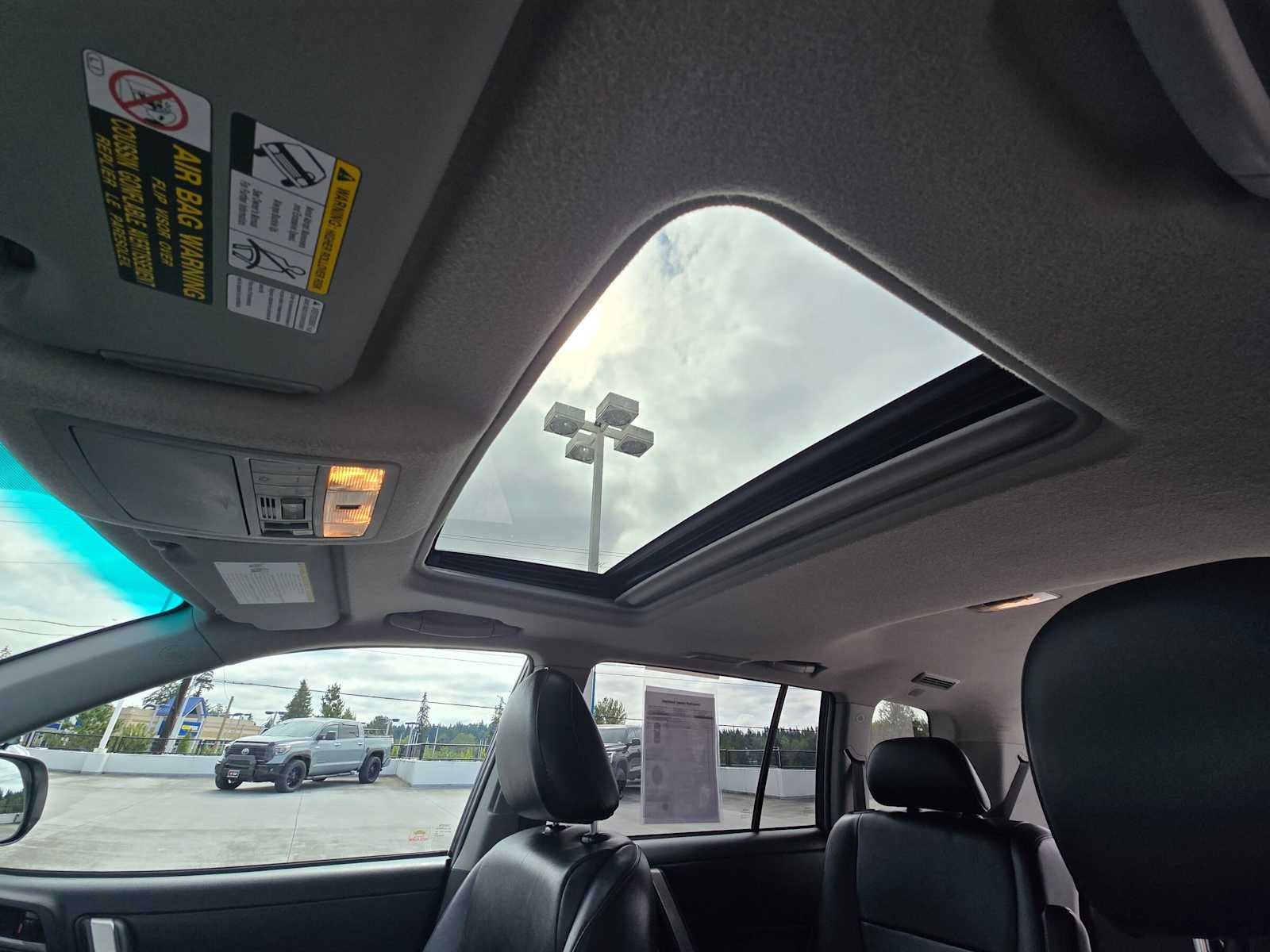 2011 Toyota Highlander SE