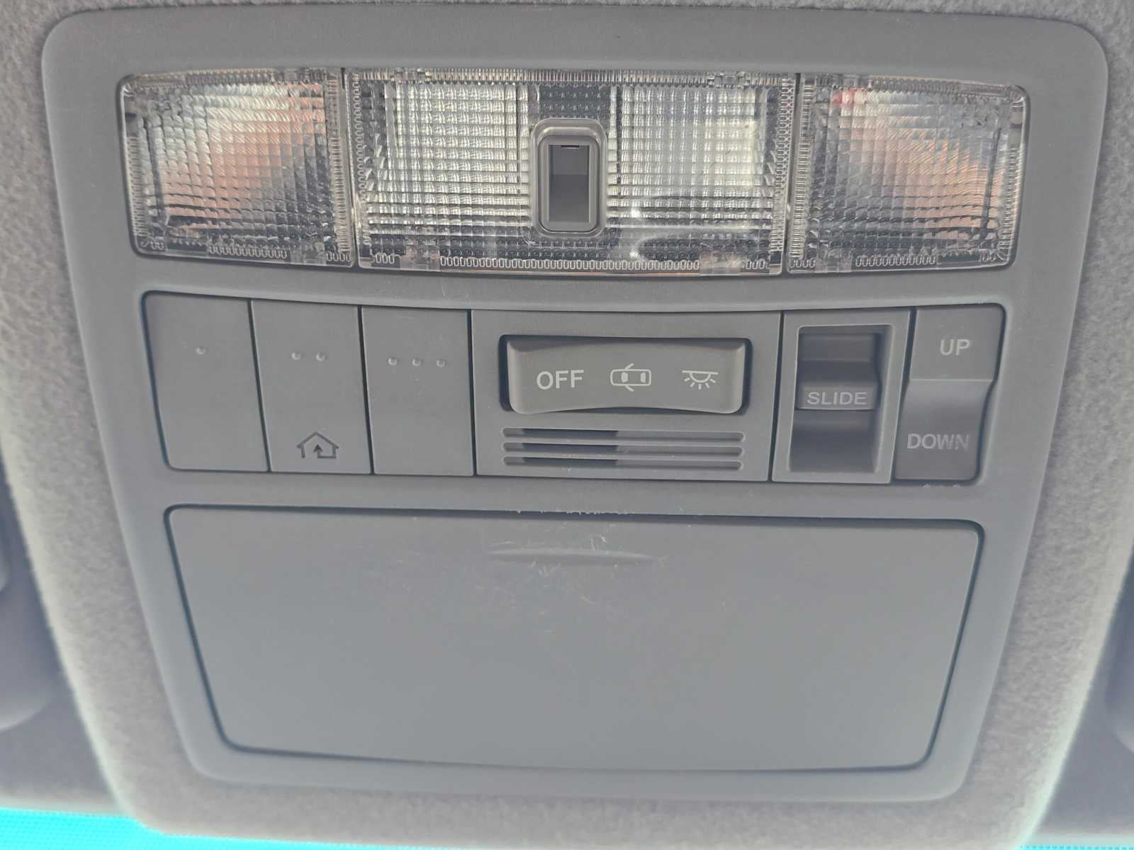 2011 Toyota Highlander SE