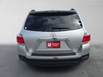 2011 Toyota Highlander SE