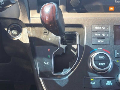 2015 Toyota Sienna Ltd