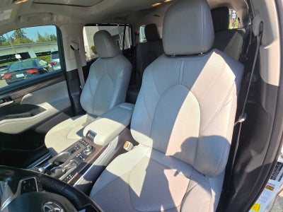 2021 Toyota Highlander Limited