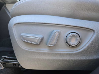 2022 Toyota Highlander Hybrid Platinum